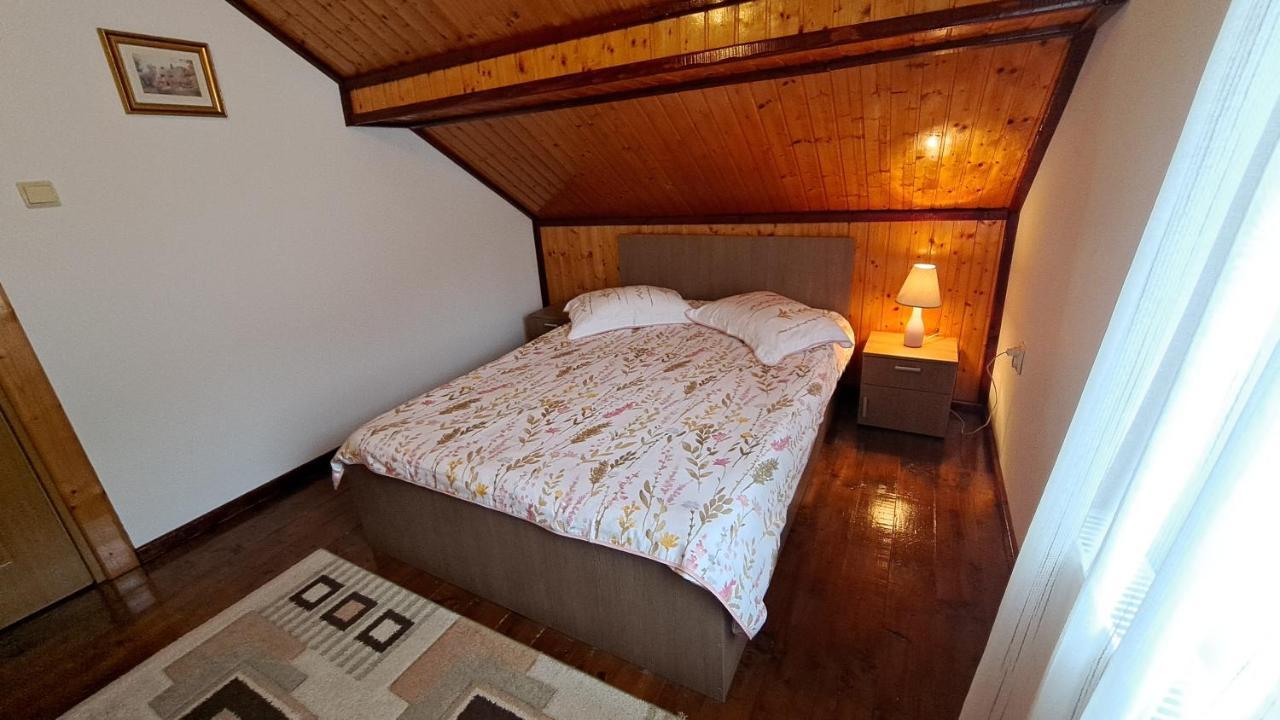 Casa Marcela Fundata Extérieur photo