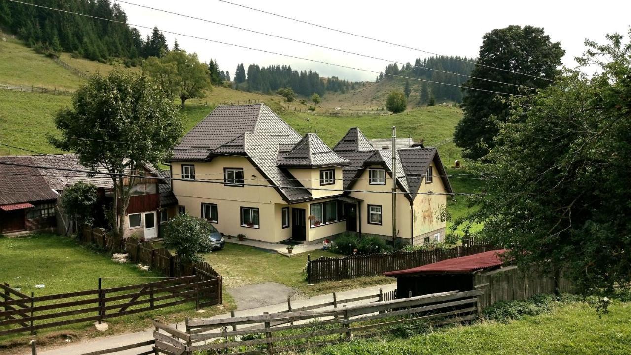 Casa Marcela Fundata Extérieur photo